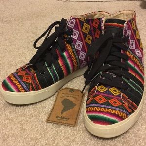 INKKAS Black Spectrum High Top